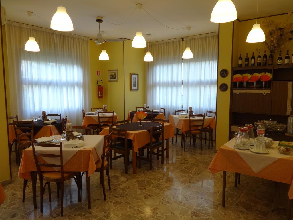 Hotel Saturno Chianciano Terme Exteriér fotografie